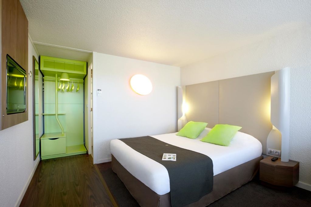 Campanile Hotel Auch Habitación foto